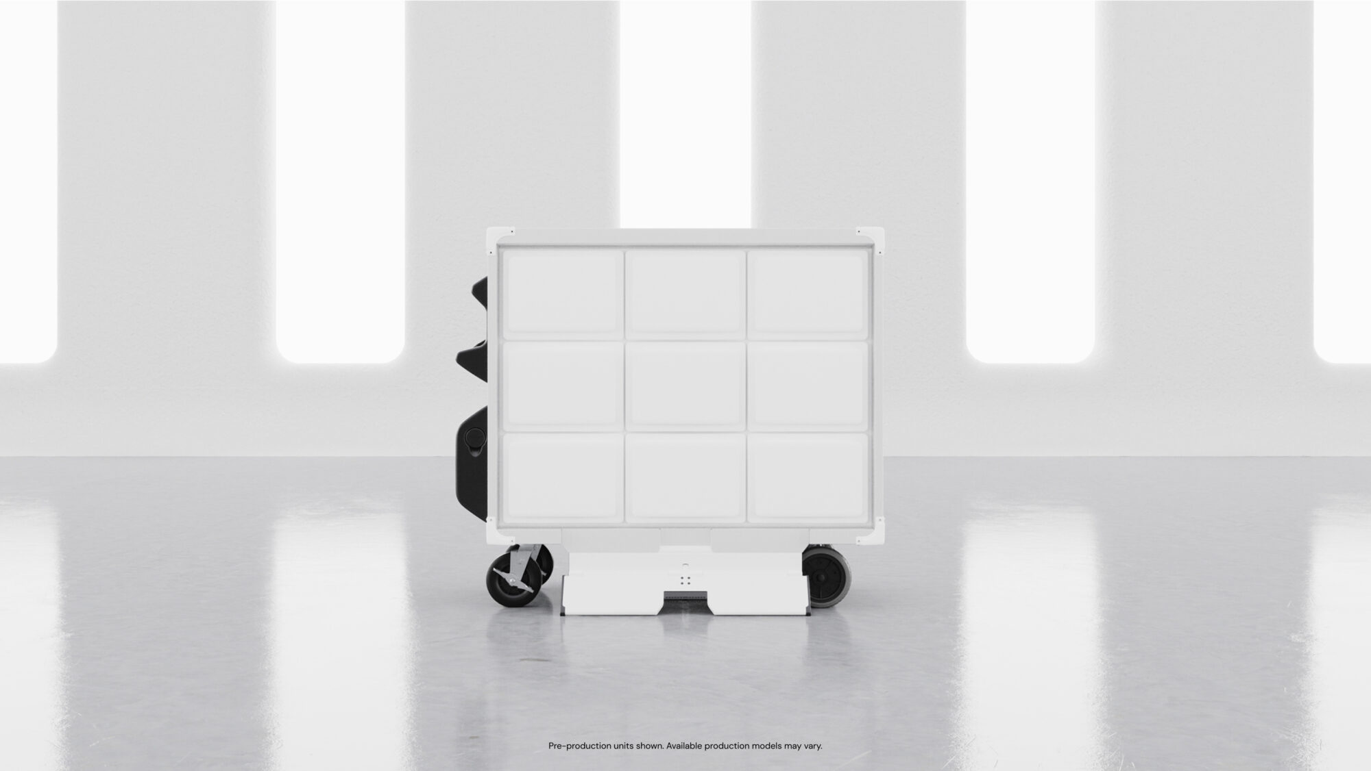 An electrically powered BrightDrop container.